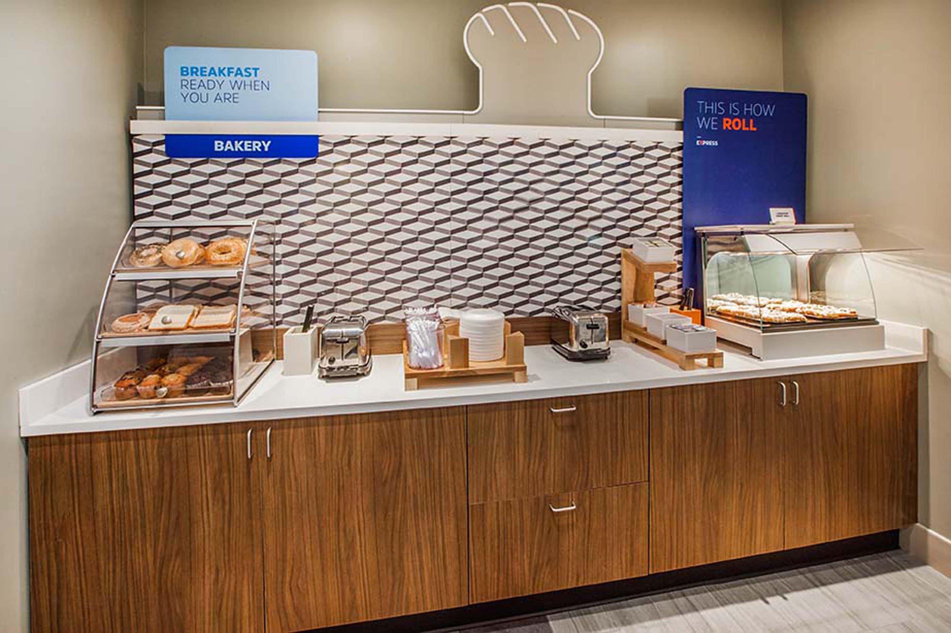 Holiday Inn Express & Suites Amarillo West By Ihg Екстер'єр фото